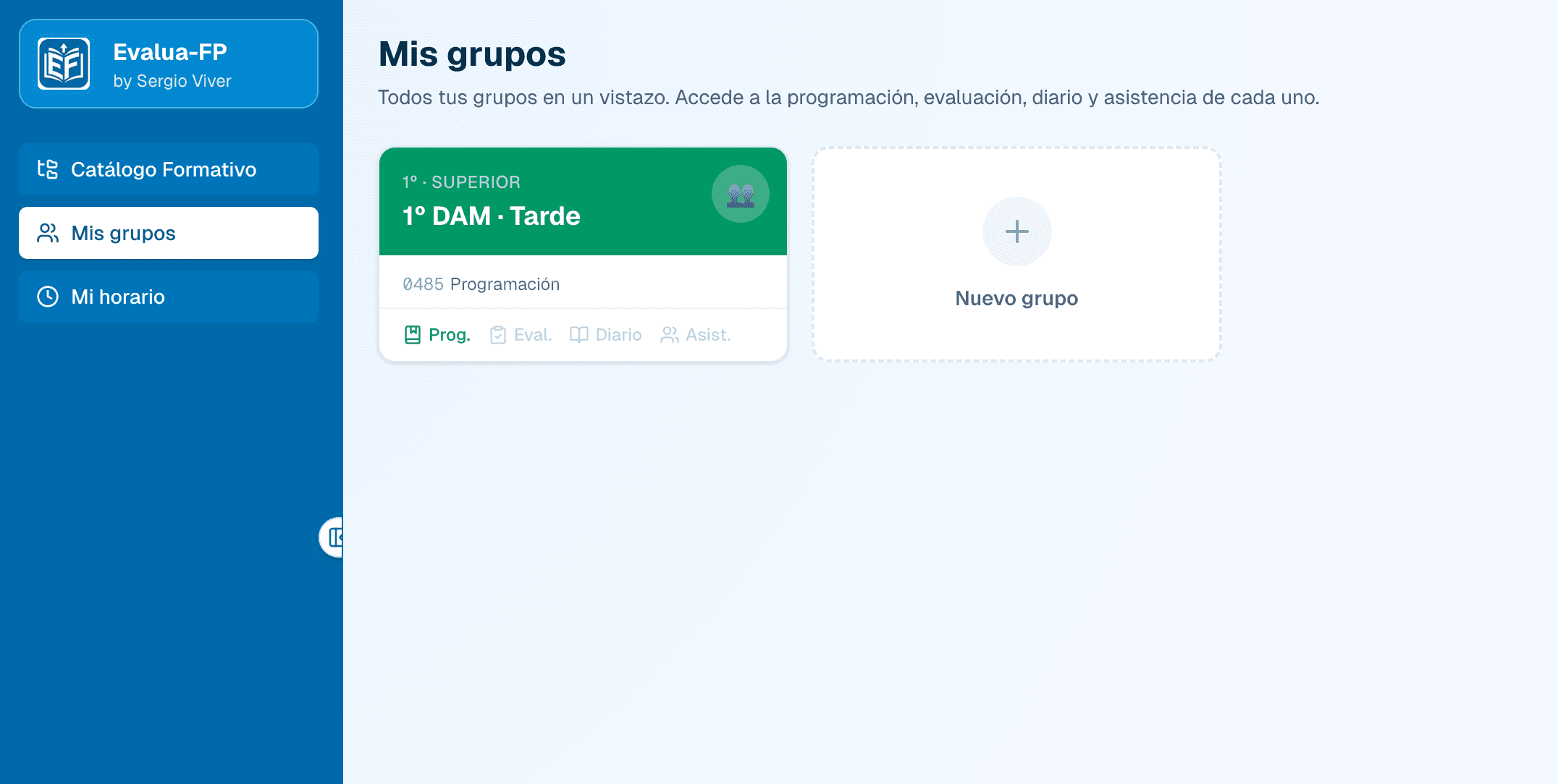 Lista de grupos — tarjetas con indicadores de estado